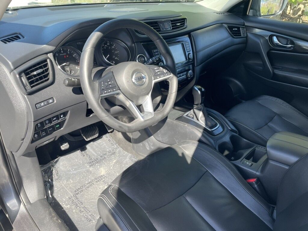 2018 Nissan Rogue SV~NAVIGATION~MEMORY SEATS~ADAPTIVE CRUISE CONTROL~ONLINE FINANC Sarasota FL