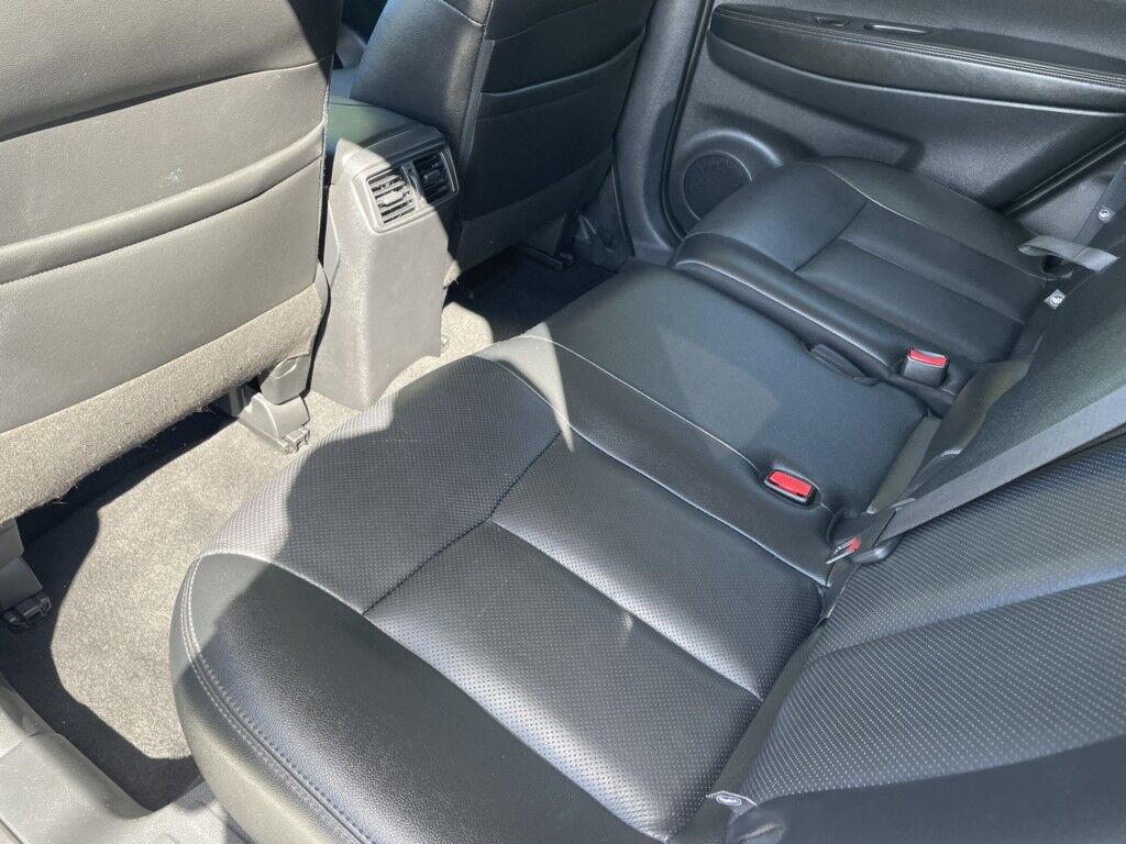 2018 Nissan Rogue SV~NAVIGATION~MEMORY SEATS~ADAPTIVE CRUISE CONTROL~ONLINE FINANC Sarasota FL