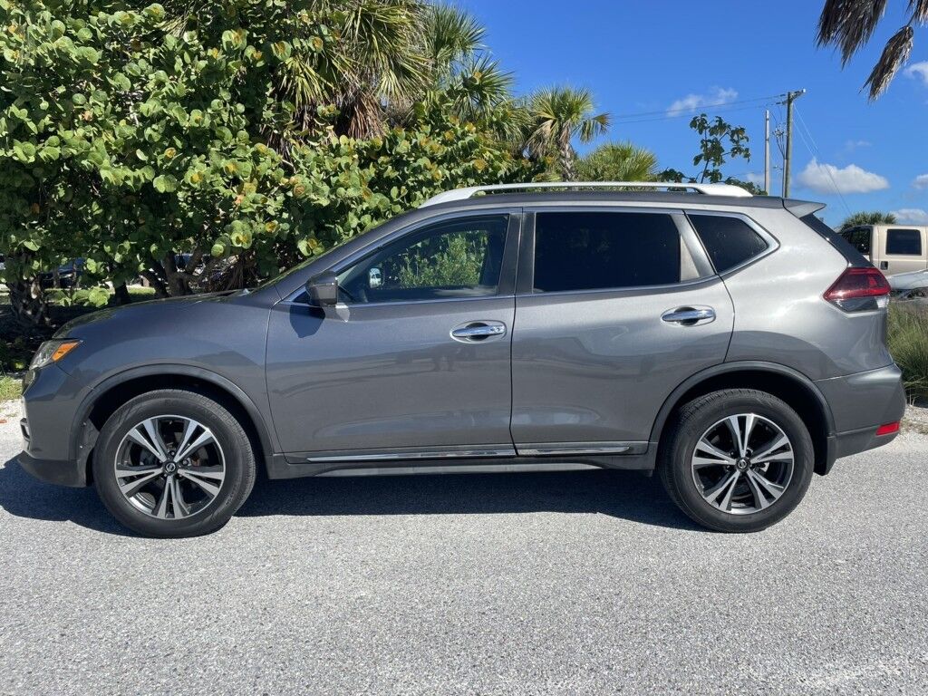 2018 Nissan Rogue SV~NAVIGATION~MEMORY SEATS~ADAPTIVE CRUISE CONTROL~ONLINE FINANC