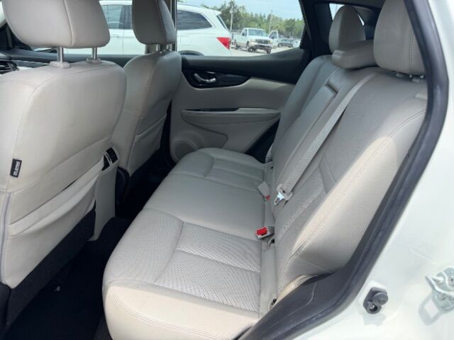 2018 Nissan Rogue Sport SL Gaston SC
