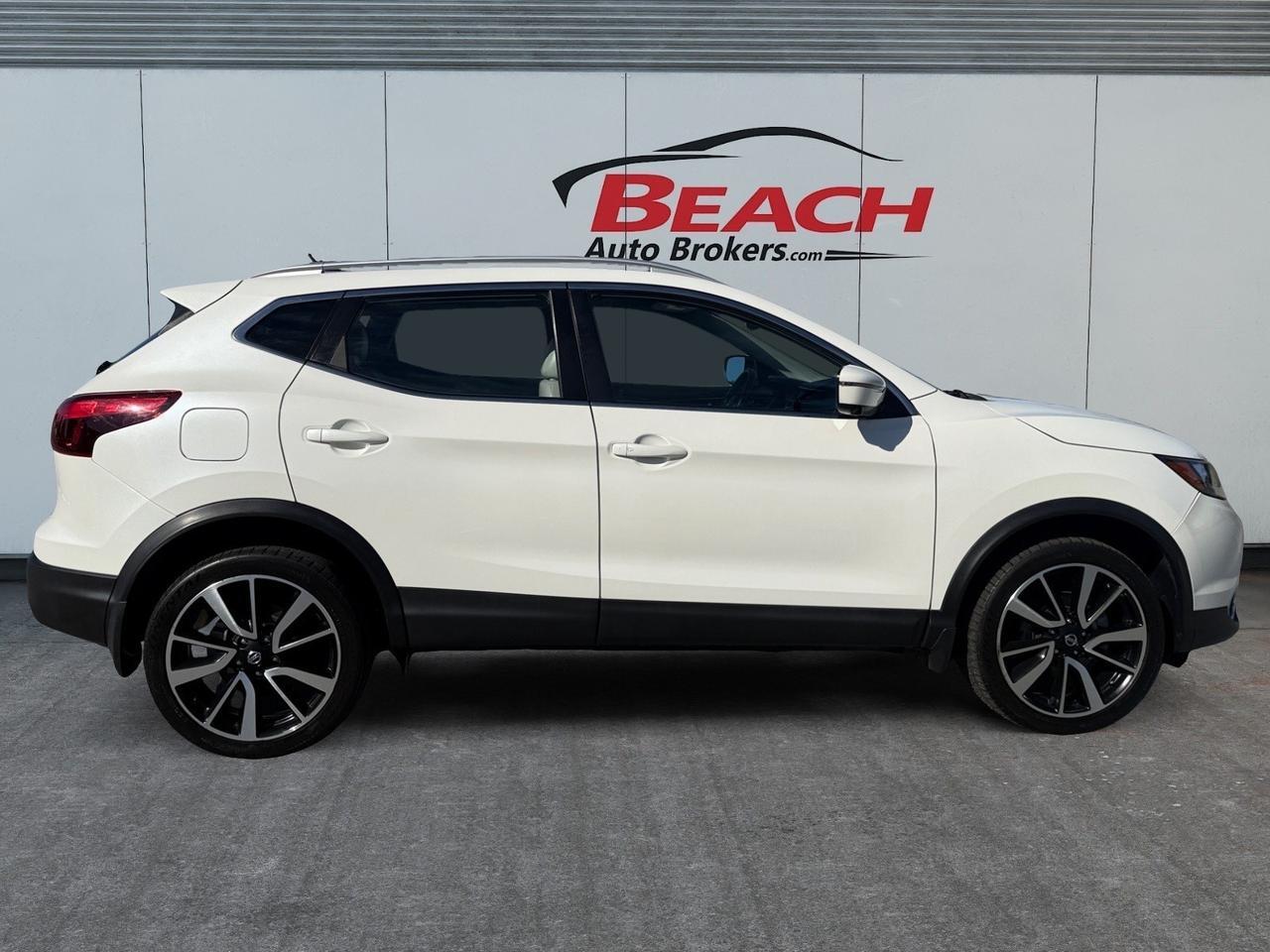2018 Nissan Rogue Sport SL, HEATED SEATS, HEATED STEERING WHEEL, BACKUP CAMERA, SUNROOF, REMOTE START, SIRIUSXM, POWER MIRRORS, COME AND CHECK OUT THIS NISSAN ROGUE TODAY!