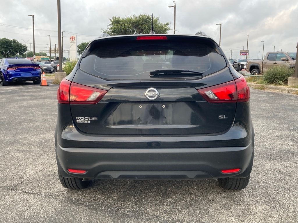 2018 Nissan Rogue Sport SL