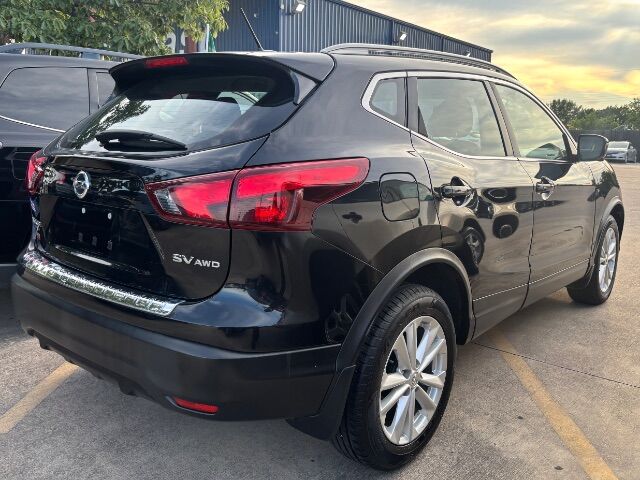 2018 Nissan Rogue Sport SV