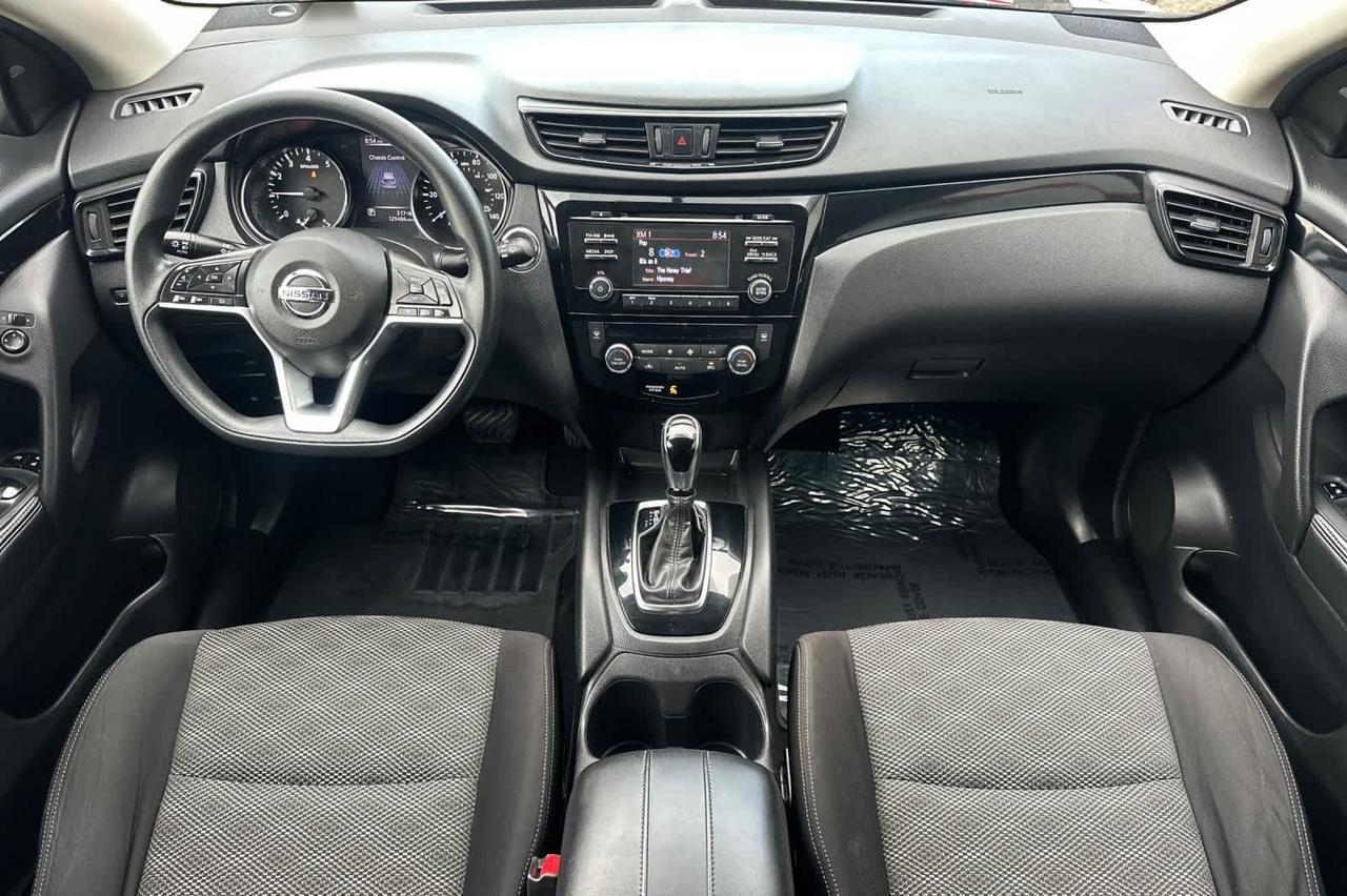 2018 Nissan Rogue Sport SV