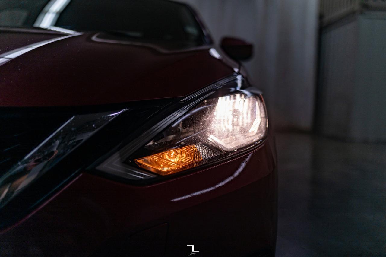 2018 Nissan Sentra SV Roof BCam Red Deer AB
