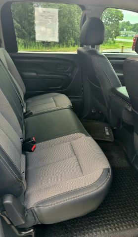 2018 Nissan TITAN S Gaston SC