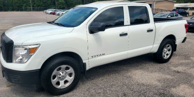2018 Nissan TITAN S Gaston SC