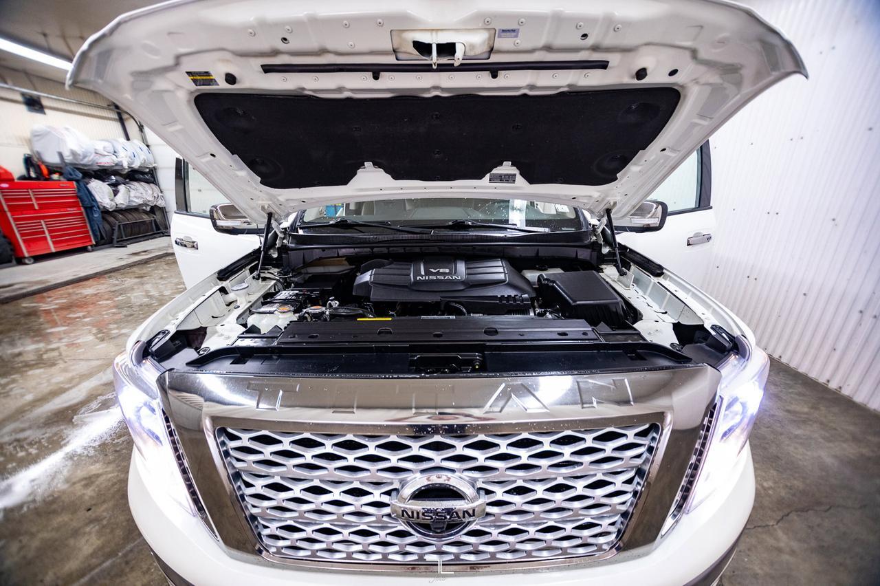 2018 Nissan Titan 4x4 Crew Cab Platinum Reserve Leather Nav BCam Red Deer AB