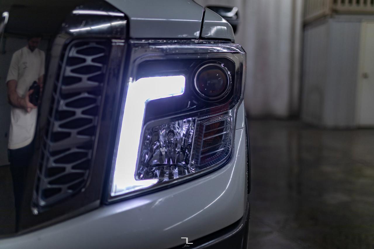 2018 Nissan Titan 4x4 Crew Cab Platinum Reserve Leather Nav BCam Red Deer AB