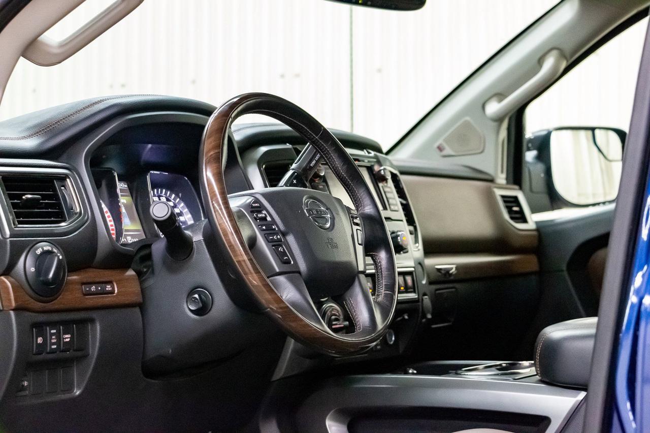 2018 Nissan Titan 4x4 Crew Cab Platinum Reserve Leather Nav Bcam Red Deer AB