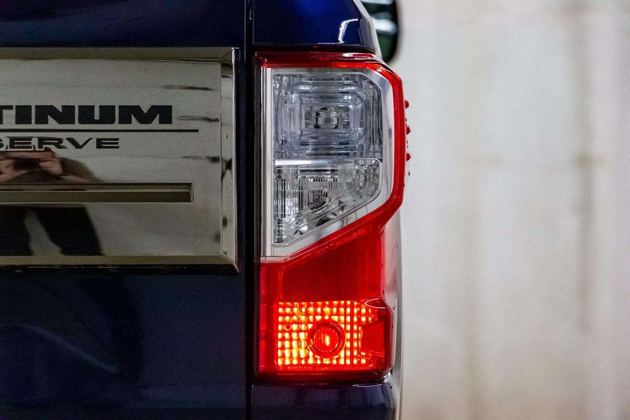 2018 Nissan Titan 4x4 Crew Cab Platinum Reserve Leather Nav Bcam Red Deer AB