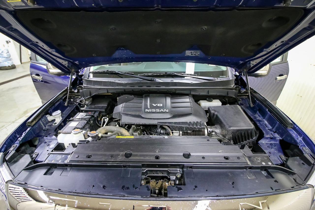 2018 Nissan Titan 4x4 Crew Cab Platinum Reserve Leather Nav Bcam Red Deer AB