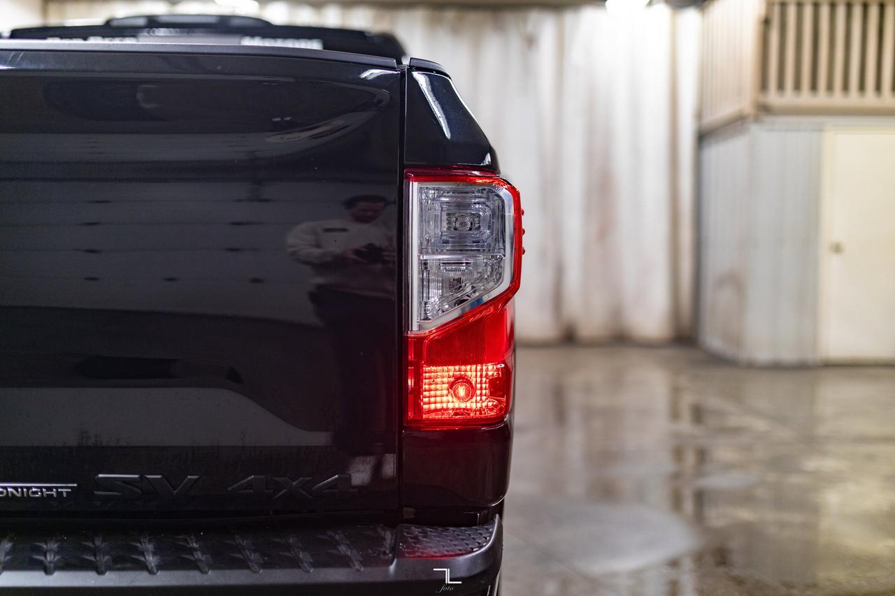 2018 Nissan Titan 4x4 Crew Cab SV Midnight Edition Nav BCam Red Deer AB