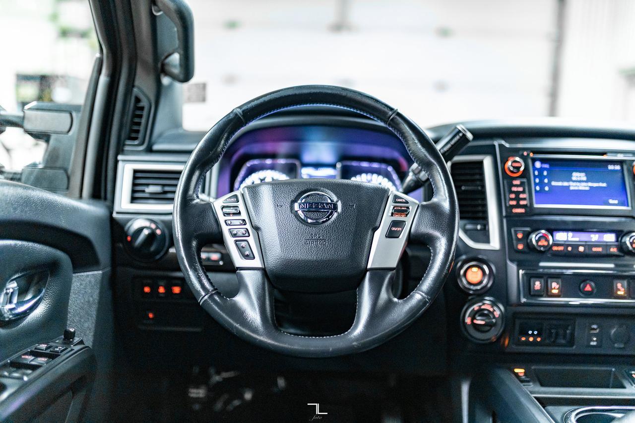 2018 Nissan Titan 4x4 Crew Cab SV Midnight Edition Nav BCam Red Deer AB