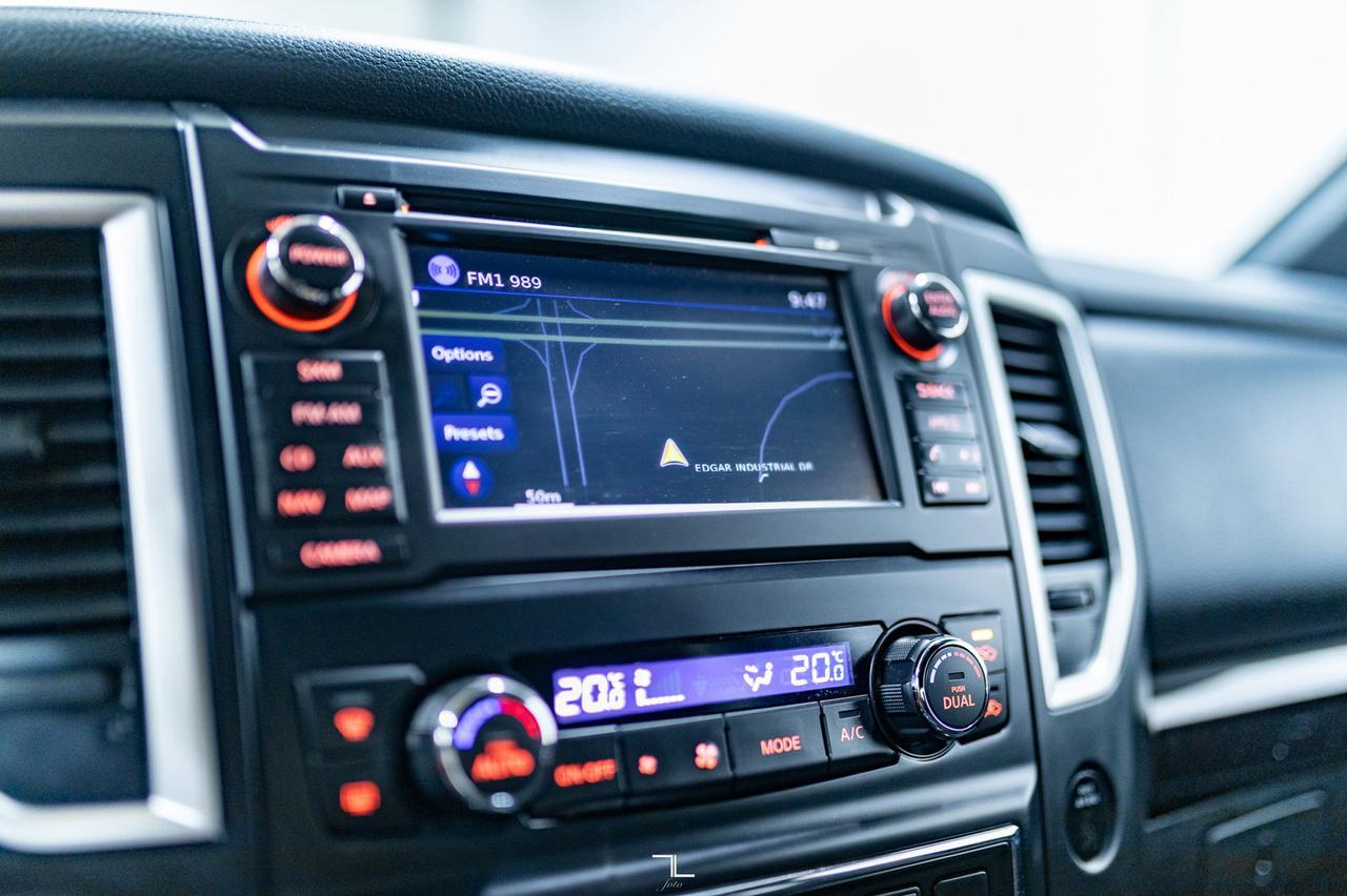 2018 Nissan Titan 4x4 Crew Cab SV Midnight Nav BCam Red Deer AB