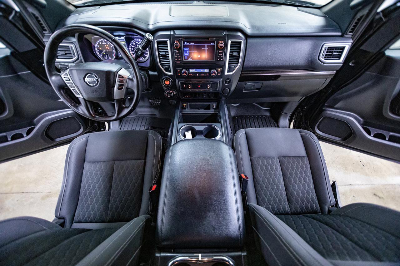 2018 Nissan Titan 4x4 Crew Cab SV Midnight Nav BCam Red Deer AB