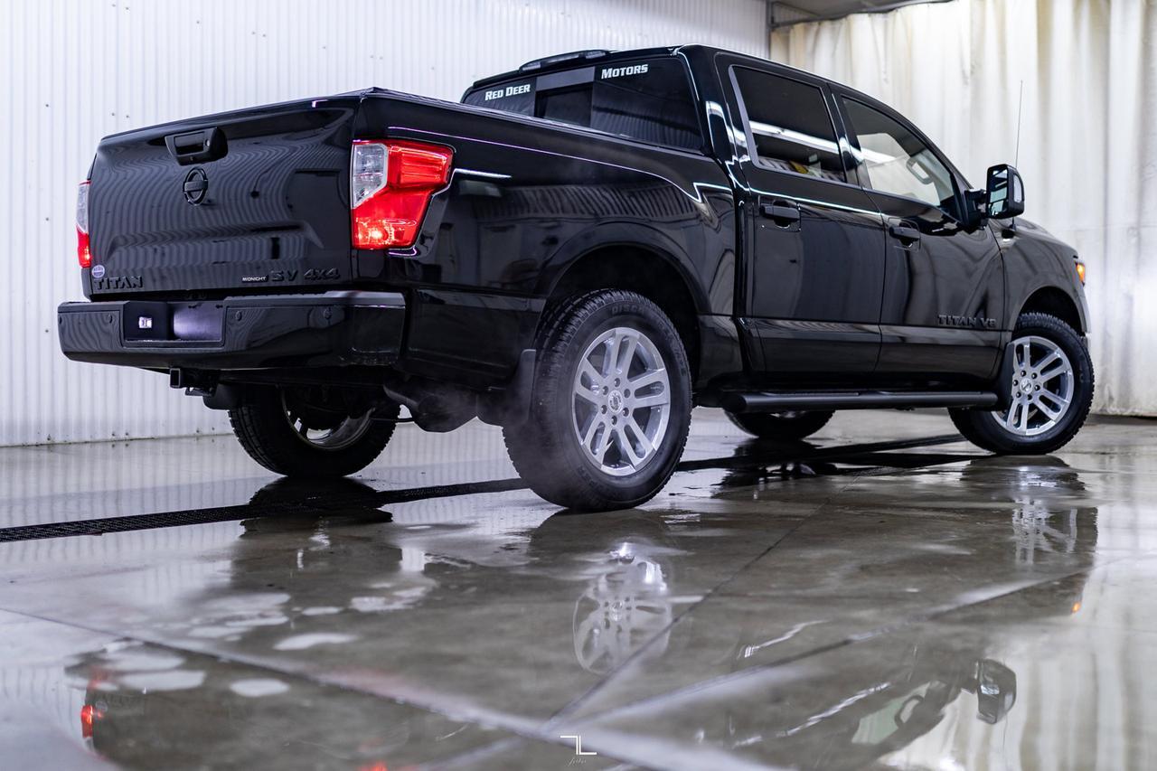 2018 Nissan Titan 4x4 Crew Cab SV Midnight Nav BCam Red Deer AB