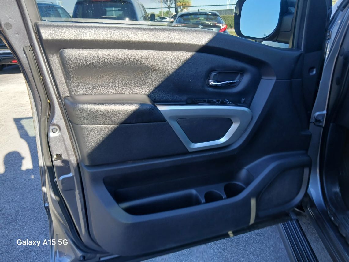 2018 Nissan Titan Crew Cab SV Pickup 4D 5 1/2 ft Maitland FL