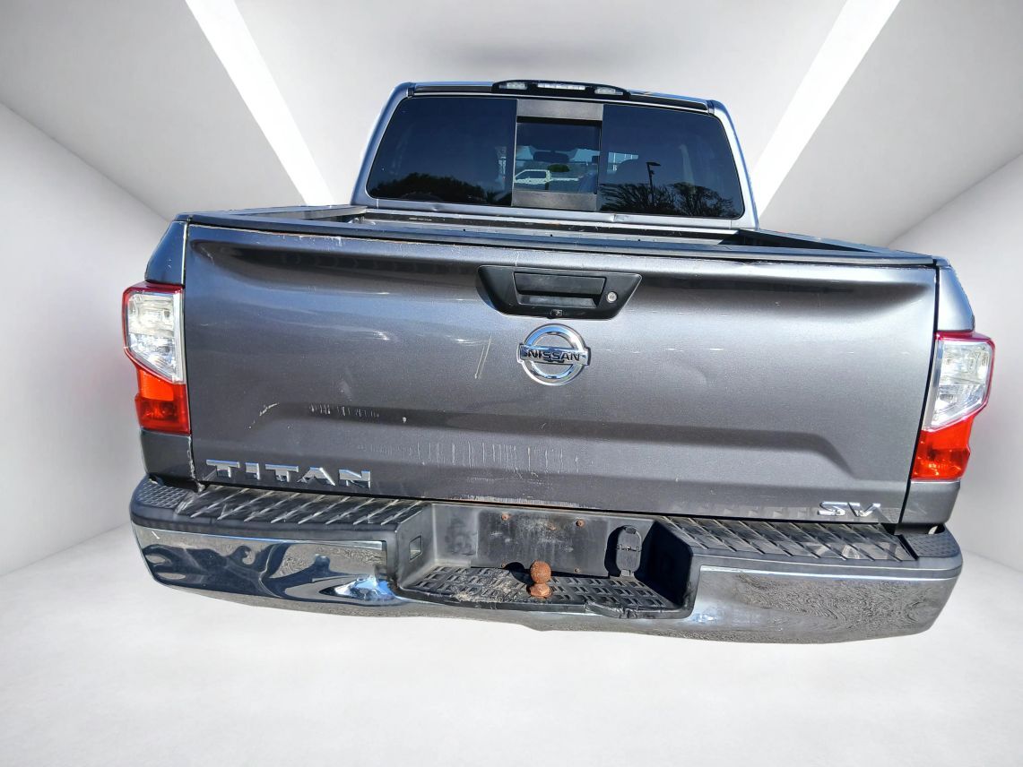 2018 Nissan Titan Crew Cab SV Pickup 4D 5 1/2 ft Maitland FL