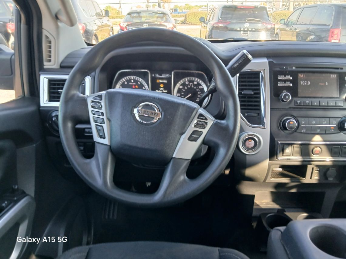 2018 Nissan Titan Crew Cab SV Pickup 4D 5 1/2 ft Maitland FL