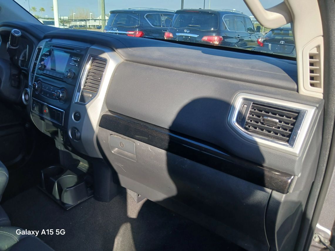 2018 Nissan Titan Crew Cab SV Pickup 4D 5 1/2 ft Maitland FL