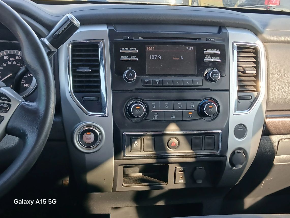 2018 Nissan Titan Crew Cab SV Pickup 4D 5 1/2 ft Maitland FL