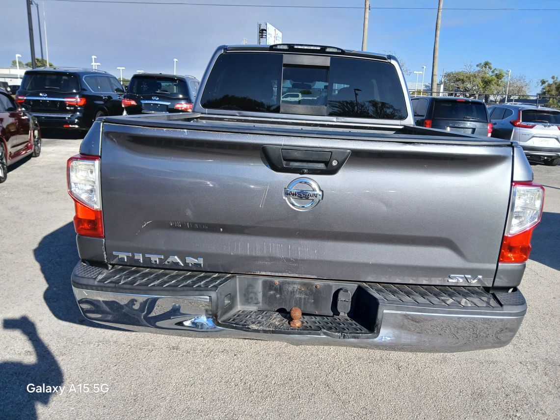 2018 Nissan Titan Crew Cab SV Pickup 4D 5 1/2 ft Maitland FL