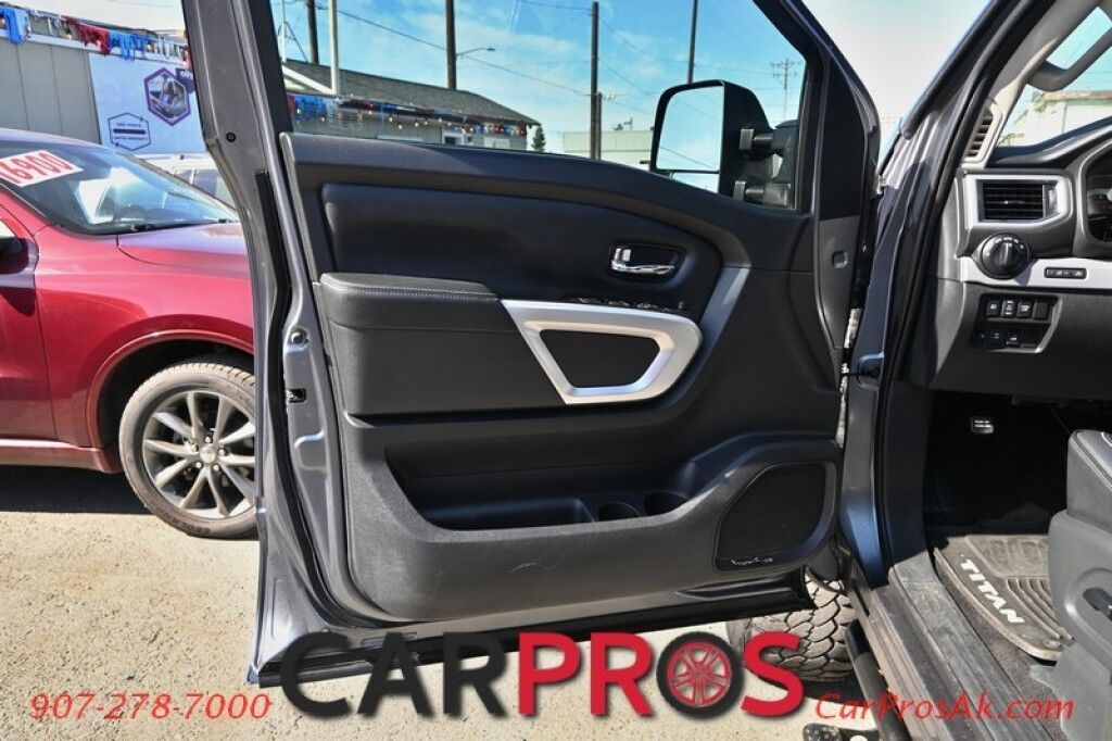 2018 Nissan Titan PRO-4X - Lifted - Fuel Wheels - 35in Tires - PRO-4X Utility Package - Comfort & Convenience Package - 5.6L V8 - 4X4 - Crew Cab - Pust To Start w/ Keyless Entry - Tow Package - 1 Owner Anchorage AK