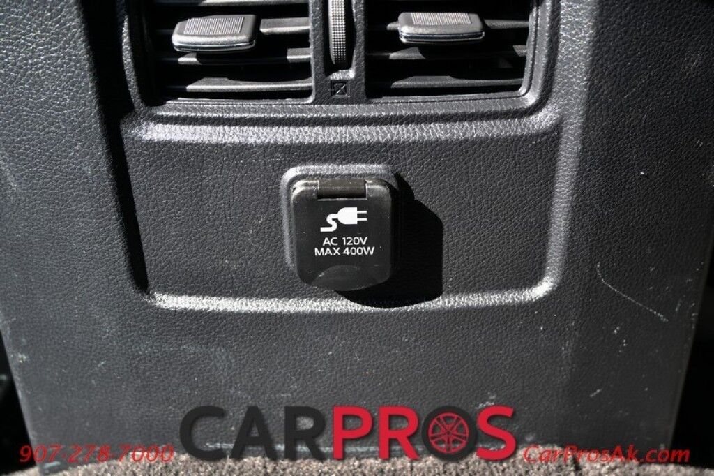 2018 Nissan Titan PRO-4X - Lifted - Fuel Wheels - 35in Tires - PRO-4X Utility Package - Comfort & Convenience Package - 5.6L V8 - 4X4 - Crew Cab - Pust To Start w/ Keyless Entry - Tow Package - 1 Owner Anchorage AK