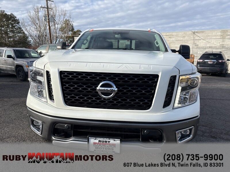 2018 Nissan Titan PRO-4X