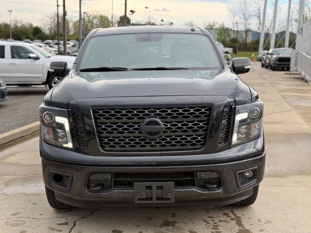 2018 Nissan Titan SV