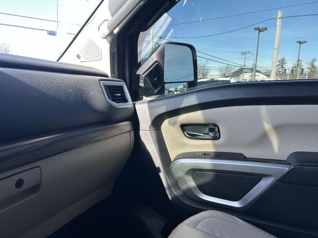 2018 Nissan Titan XD SL Crestwood KY