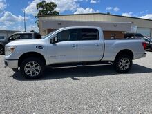 2018_Nissan_Titan XD_SV 4x4 Cummins Diesel 4x4_ Ashland VA