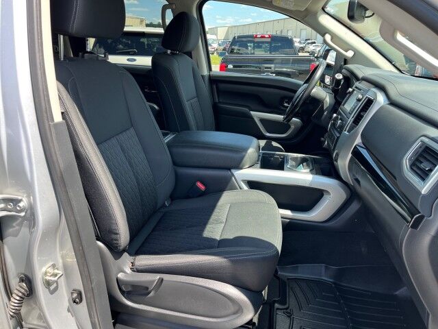 2018 Nissan Titan XD SV 4x4 Cummins Diesel 4x4 Ashland VA