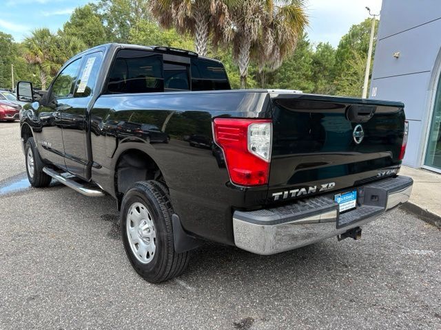 2018 Nissan Titan XD SV