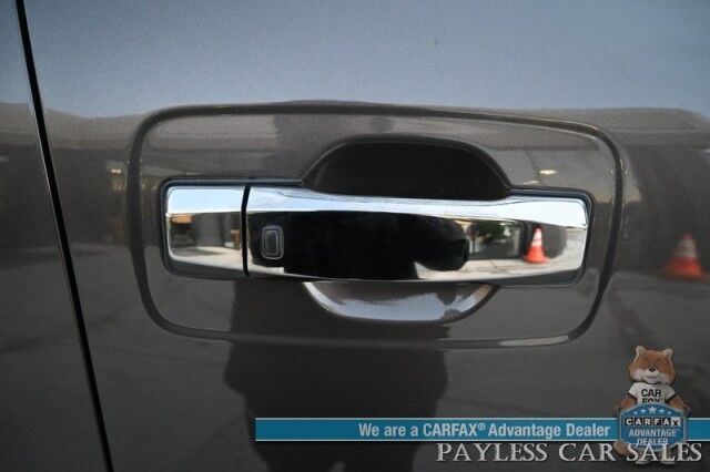 2018 Nissan Titan XD XD Platinum Reserve / Crew Cab / 4X4 / Turbo Diesel / AutoStart / Heated & Cooled Leather Seats / Heated Steering Wheel / Navigation / 360 Cam / Rockford Fosgate Speakers / Blind Spot Alert / Leer Canopy / Tow Pkg / Low Miles Anchorage AK