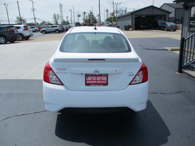 2018 Nissan Versa 1.6 SV Florence KY