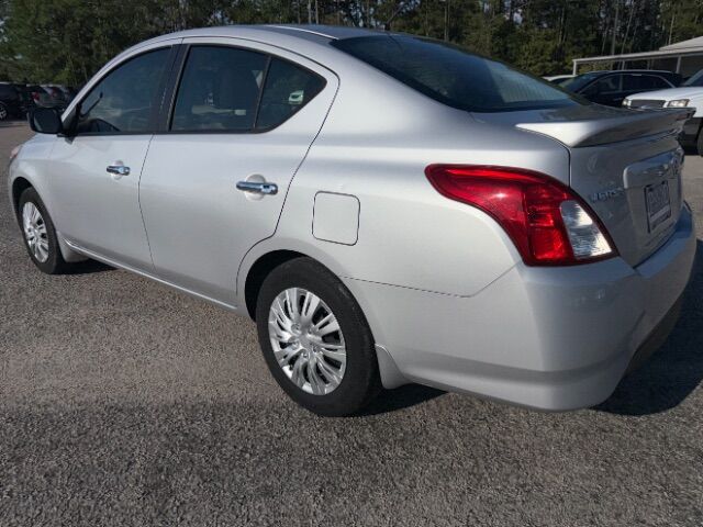 2018 Nissan Versa 1.6 SV Sedan Gaston SC