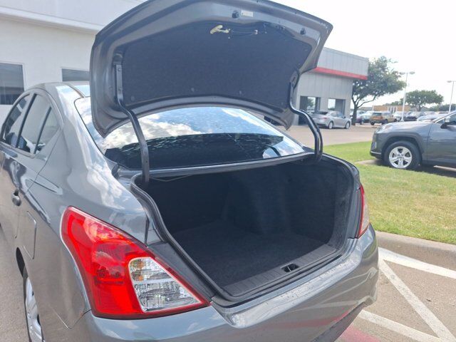 2018 Nissan Versa Sedan S Plus Hurst TX