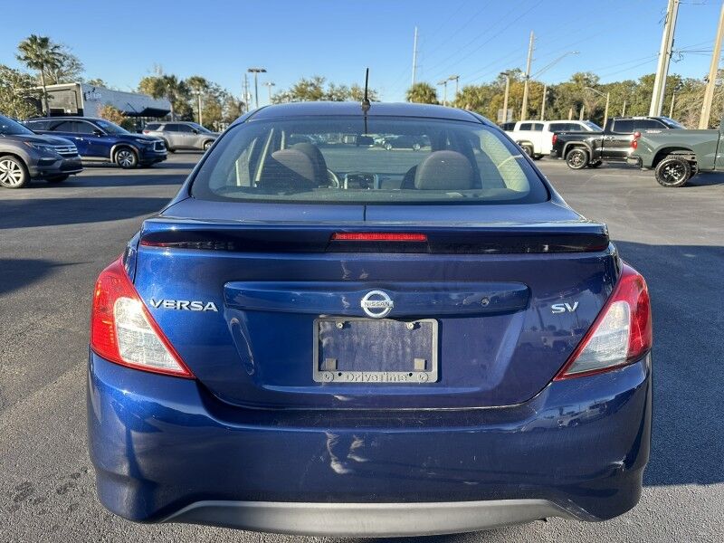 2018 Nissan Versa Sedan S Plus