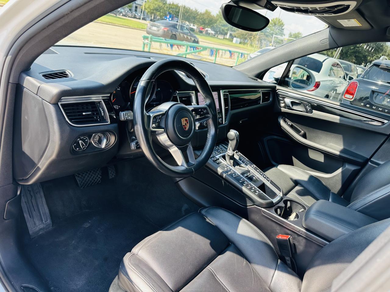 2018 PORSCHE Macan Sport Edition Dallas TX
