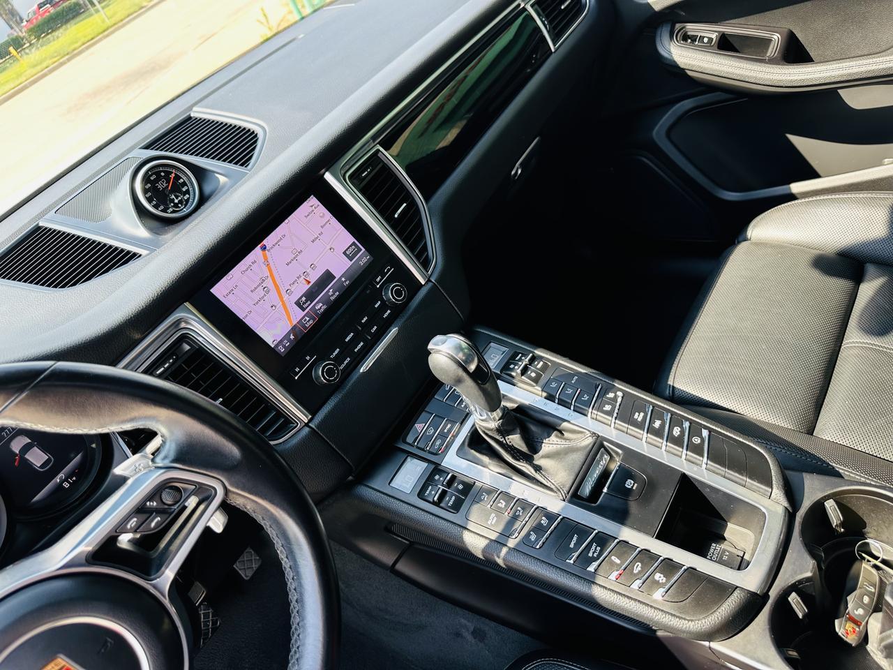 2018 PORSCHE Macan Sport Edition Dallas TX