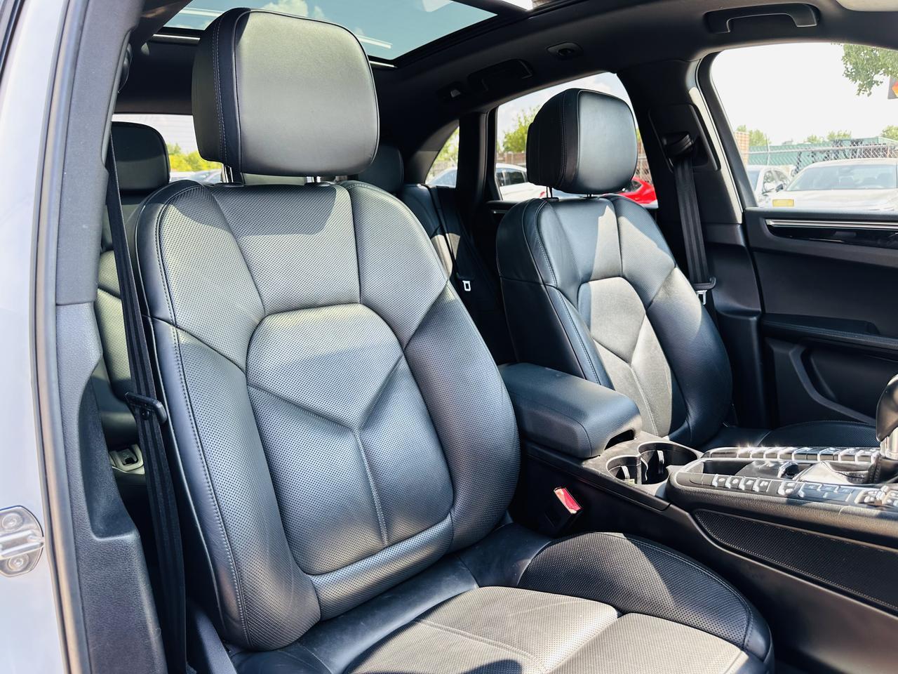 2018 PORSCHE Macan Sport Edition Dallas TX