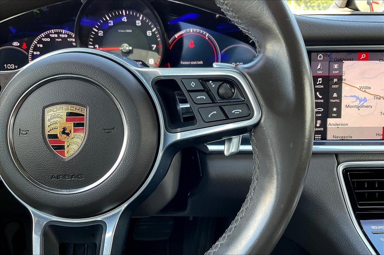 2018 PORSCHE PANAMERA 4 Houston TX