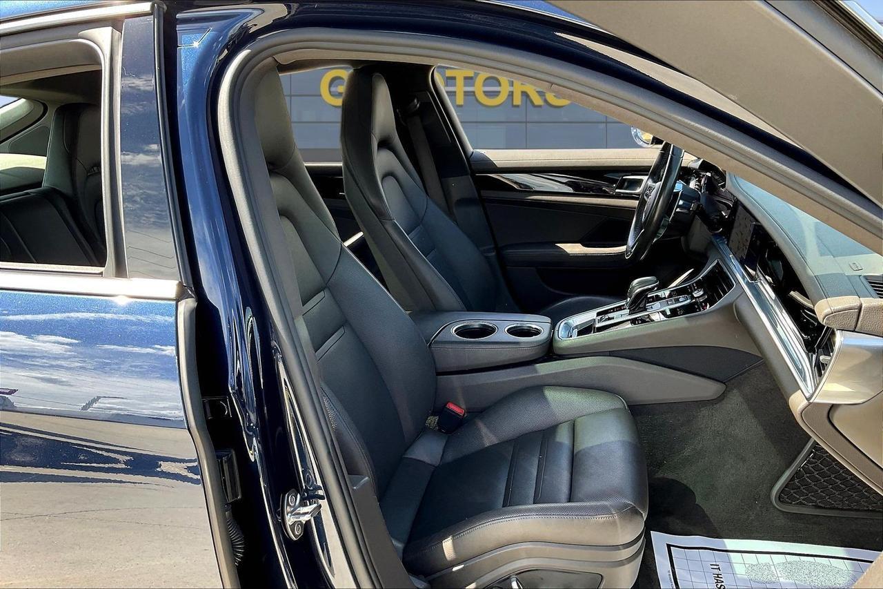 2018 PORSCHE PANAMERA 4 Houston TX