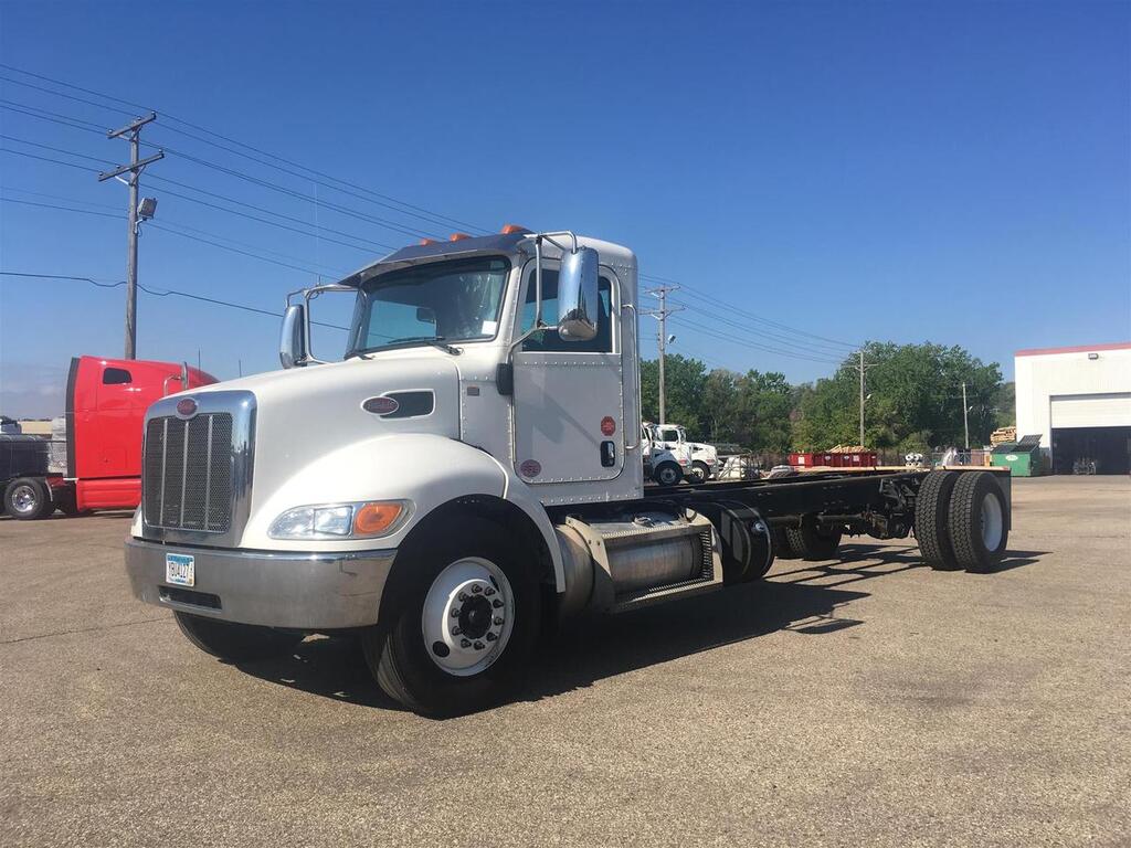 2018 Peterbilt 337 Eau Claire MN 2018 Peterbilt 337 Eau Claire MN