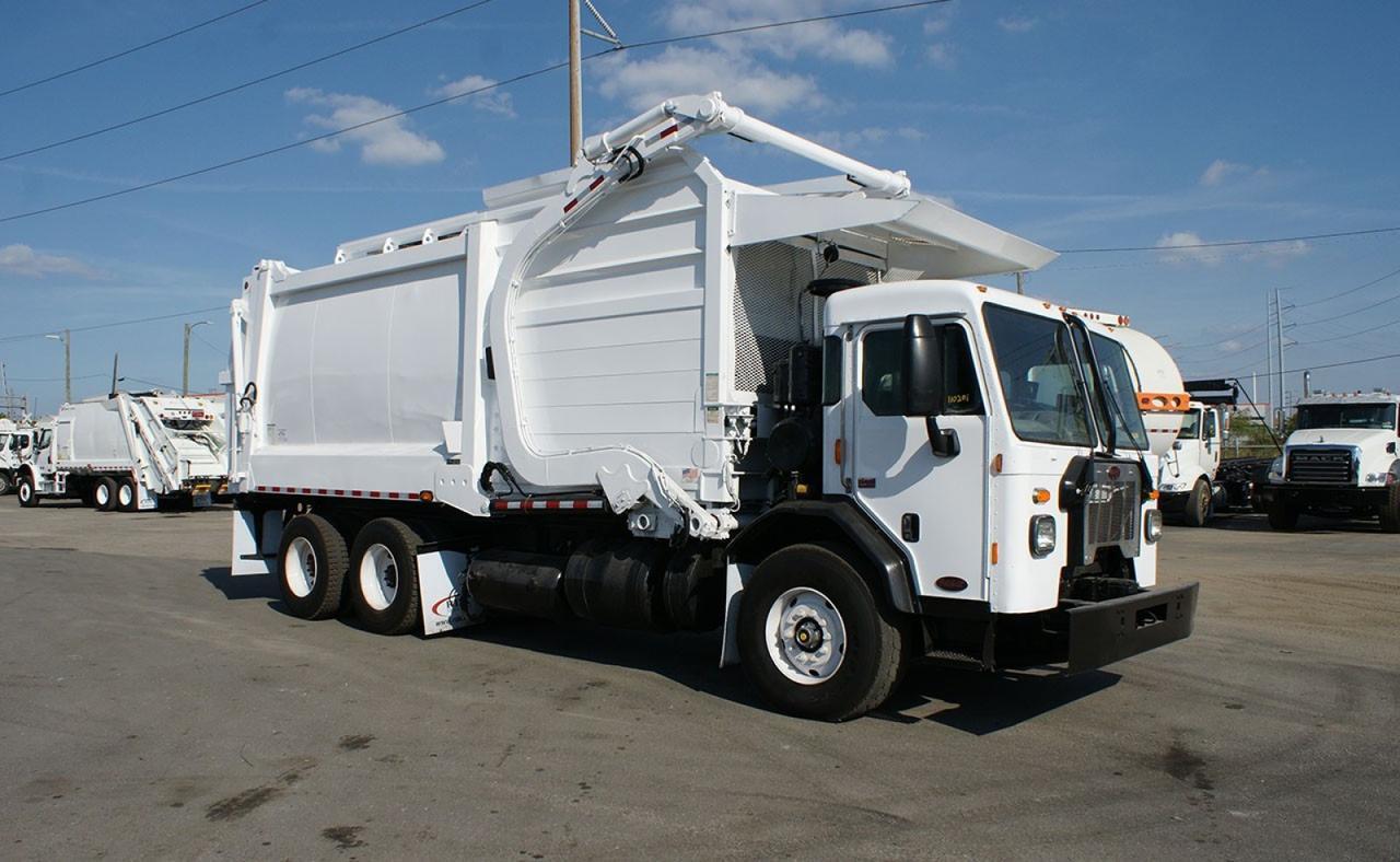 2018 Peterbilt 520 40 Yard Heil Front Loader Garbage Truck Tampa FL