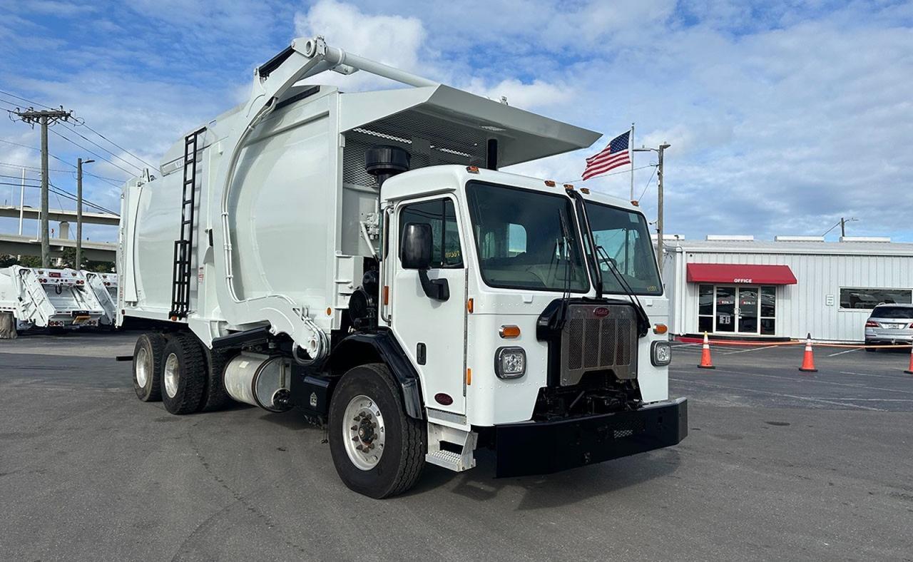 2018 Peterbilt 520 40 Yard New Way Front Loader Garbage Truck Tampa FL