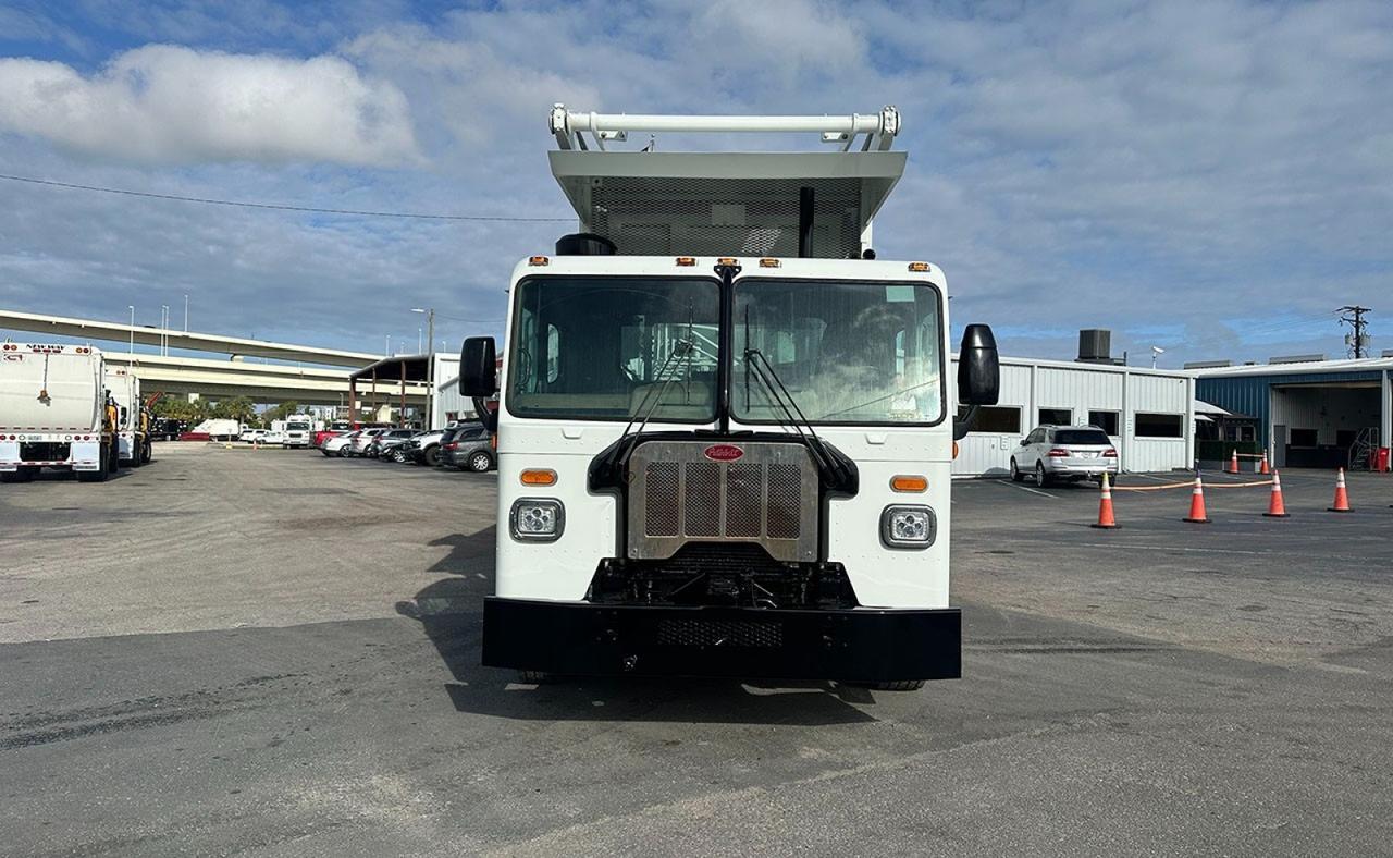 2018 Peterbilt 520 40 Yard New Way Front Loader Garbage Truck Tampa FL