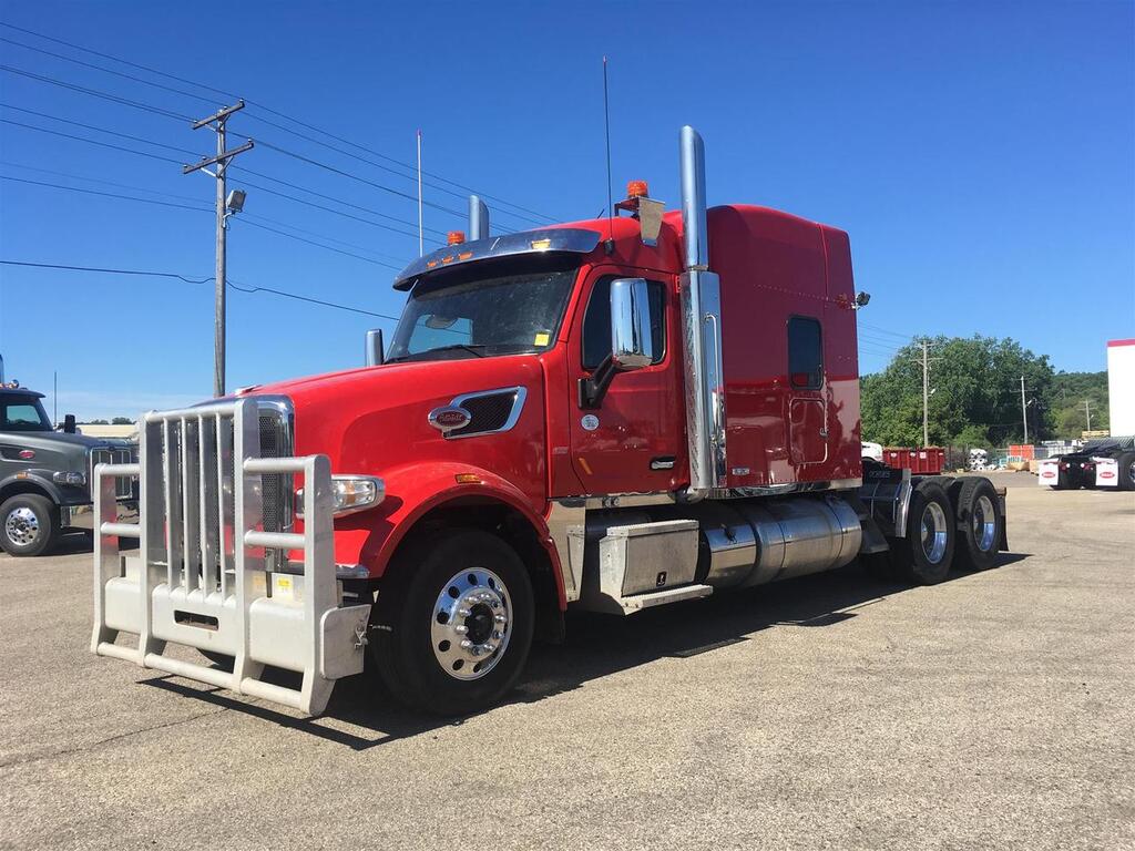 2018 Peterbilt 567 Raised Roof Eau Claire MN 2018 Peterbilt 567 Raised Roof Eau Claire MN